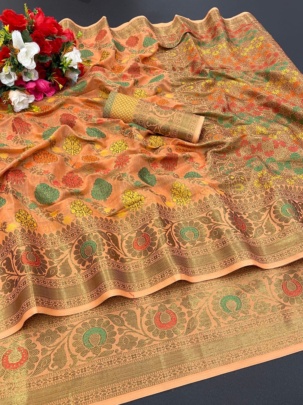 premium Silk Sari With Rich  Sari Woven Palau and Sari weaning contrast Border With Beautiful weaning Designer sari