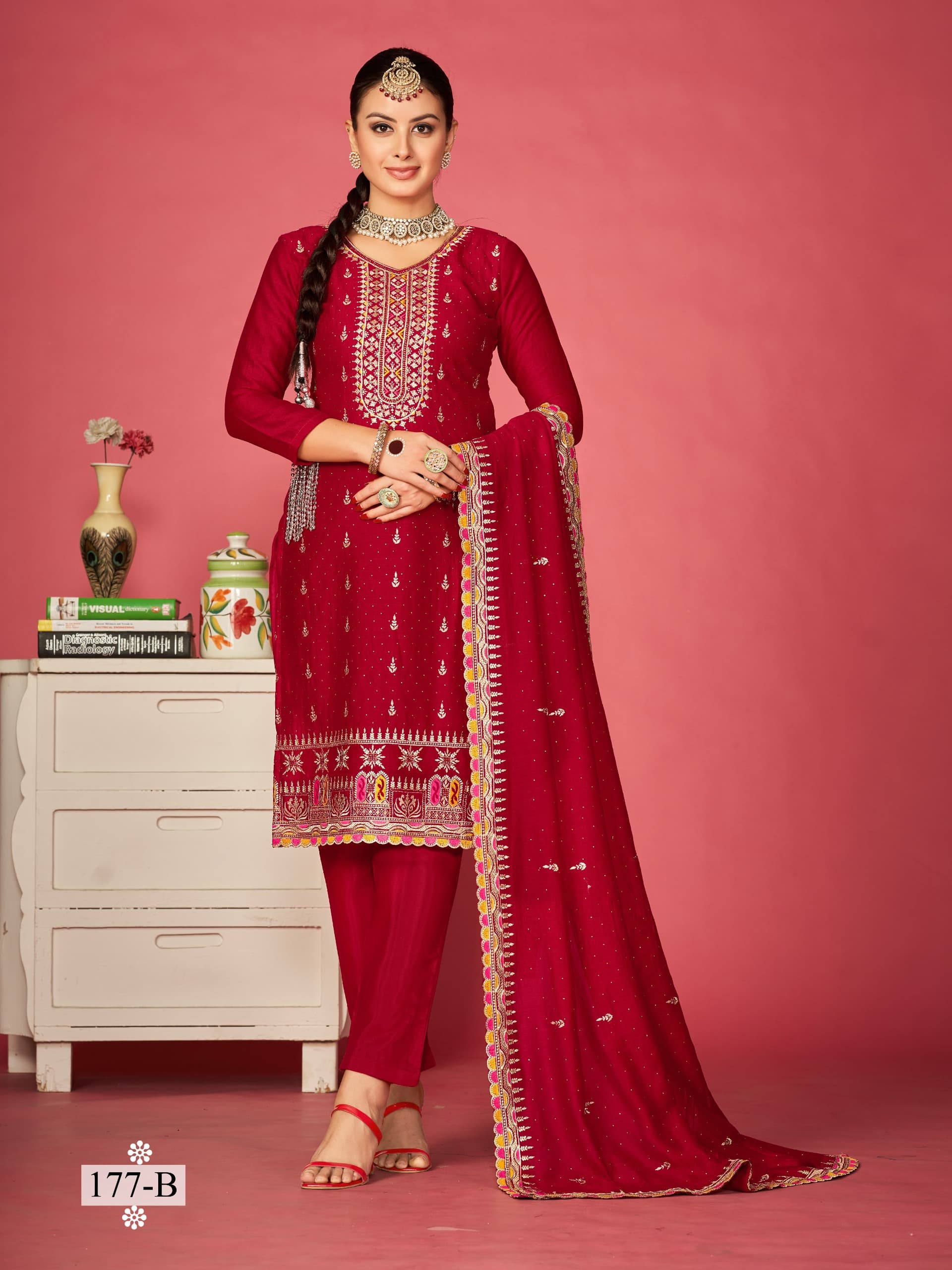 Readymade & Designer Wholesale Pakistsani Suits online