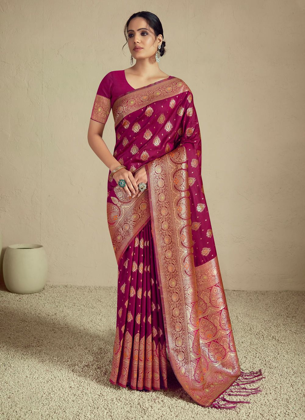 Royal and rich Banarasi Silk Saree for online sale