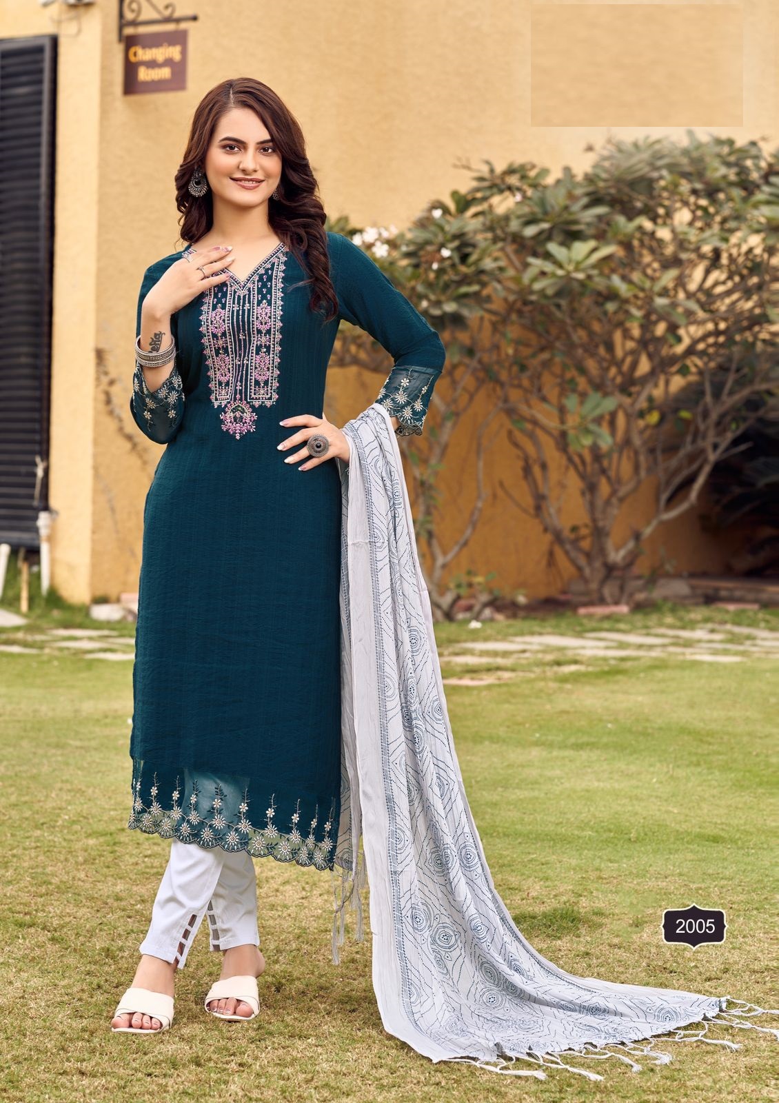Viscose Weaving with Embroidery and Handwork with Bottom Cotton Lycra and dupatta kurti set for online sale