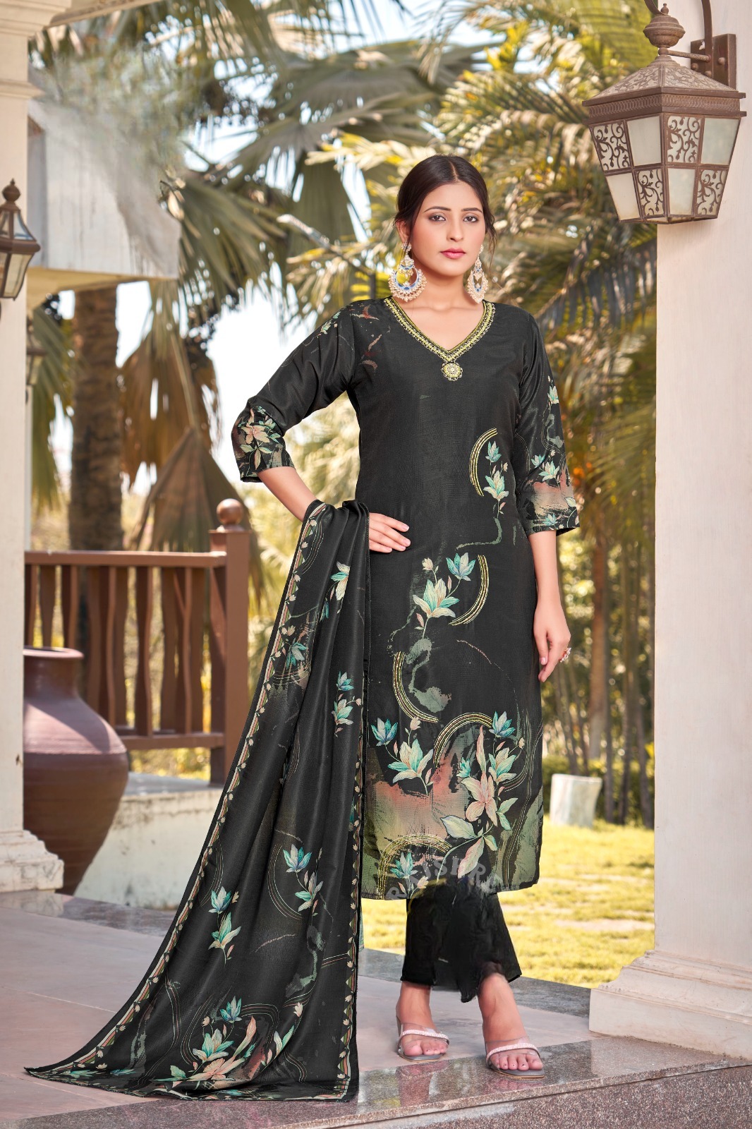 New Catalog Muslin Printed Top With Neck Work Kurtis for Women Online sale