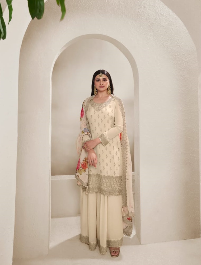Heavy Viscos Chinon with Embroidery siquance work Suit