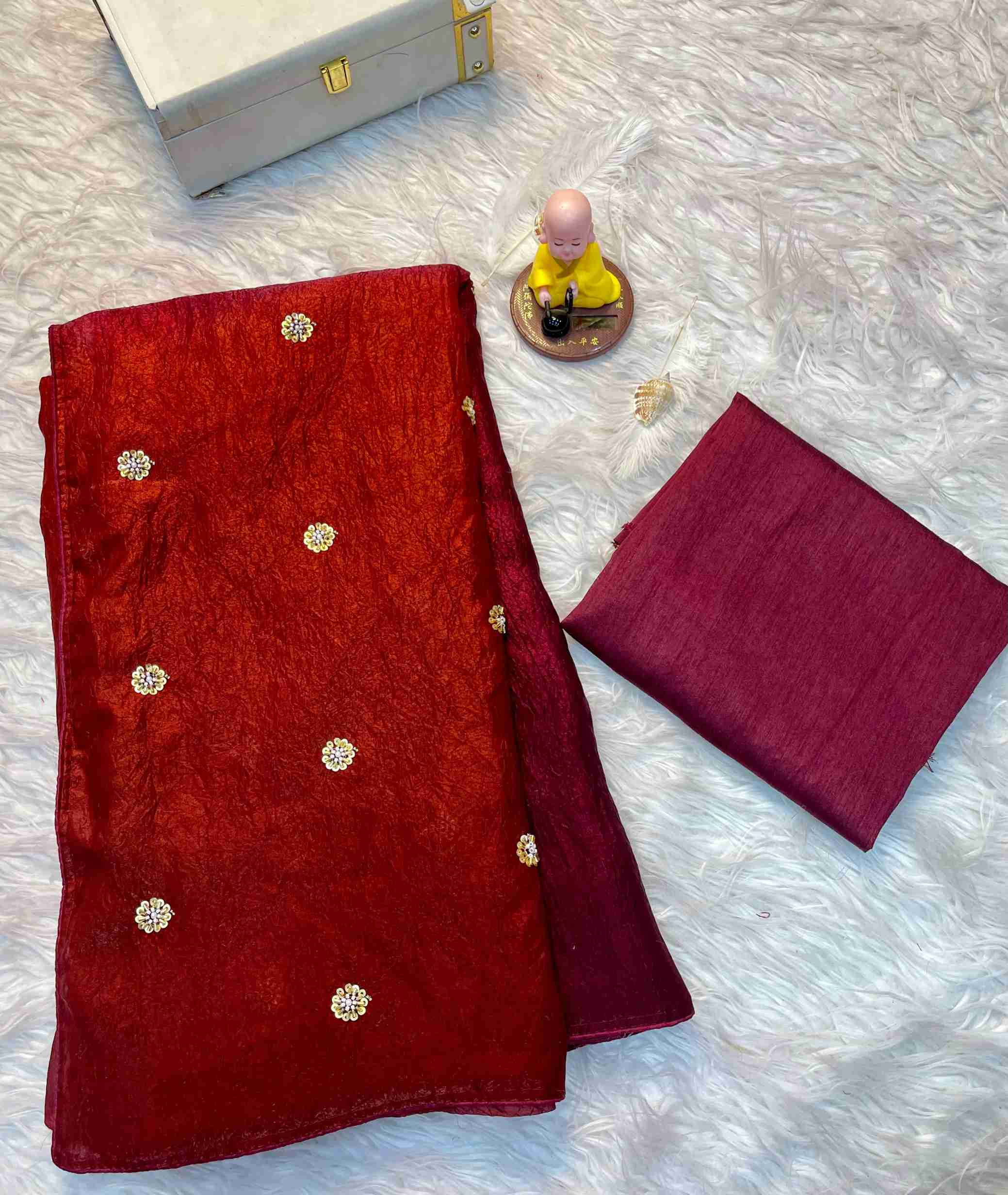 Premium Saree padding fandy Satin fabrics with bits and sequence work and piping lace border 
