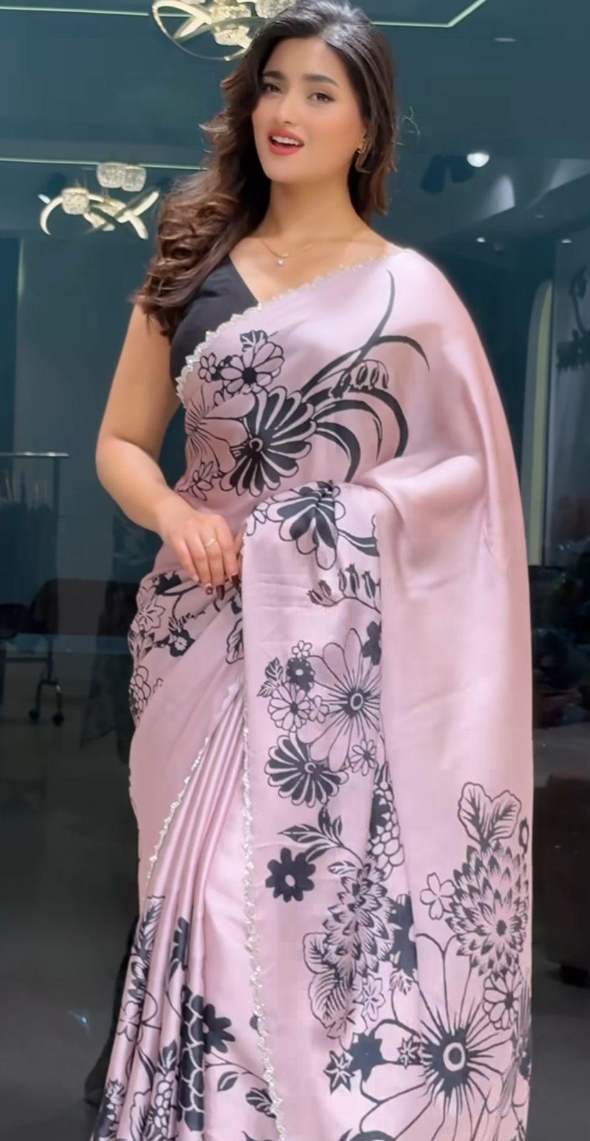 SUPER HIT HO SOFT FABRIC WITH FLOWER DESIGNE PRINT ALL OVER SAREE