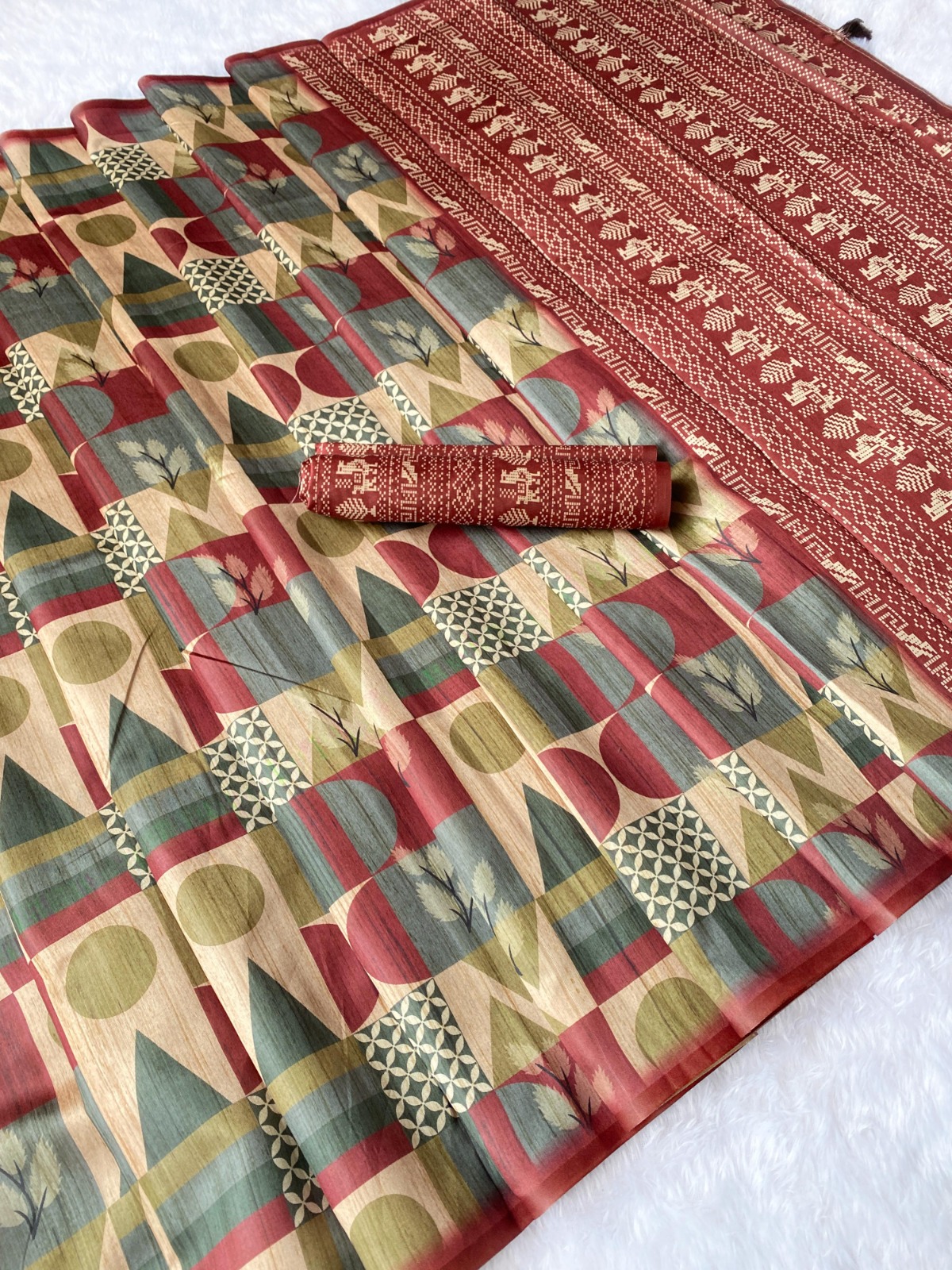 Italian silk with Fancy Geometrical prints and Cotton Tassels Saree