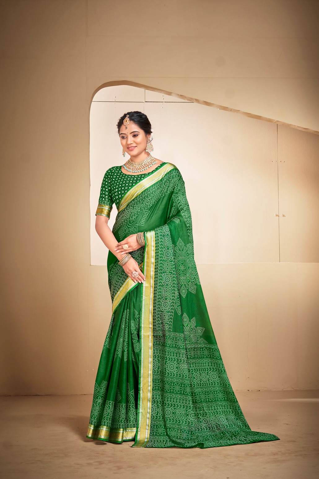Premium Mal Cotton Elegant Chatai Border Saree