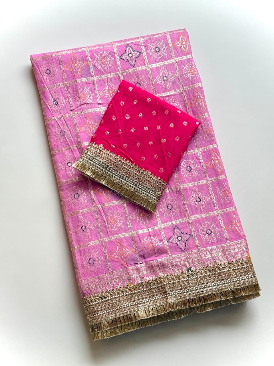 Pure Muslin Span Jacquard Weaving Bandhani Style Saree