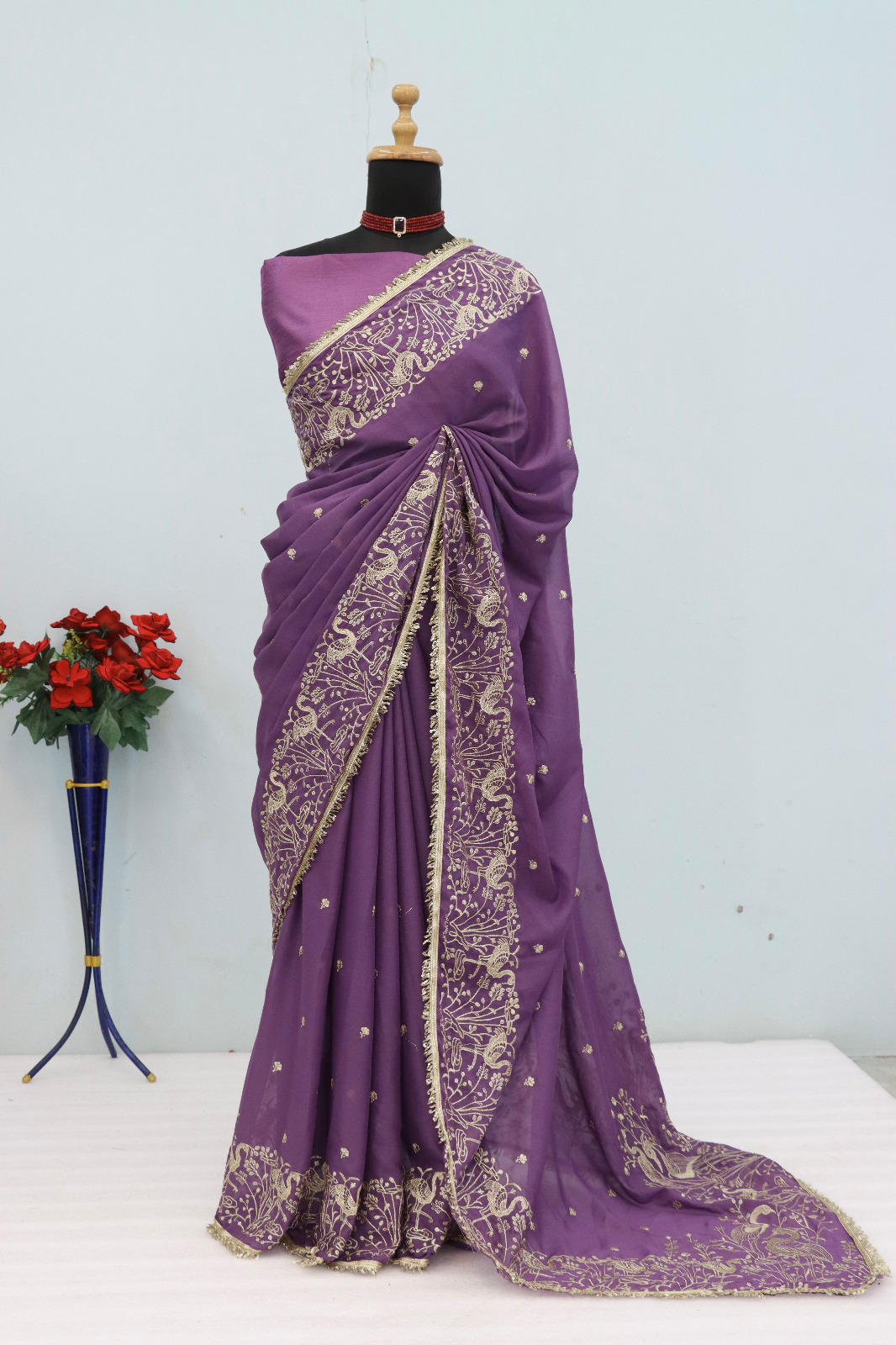 Star Geogette Designer Jari Thread Embroidery Work With Zallar Lace Border Saree